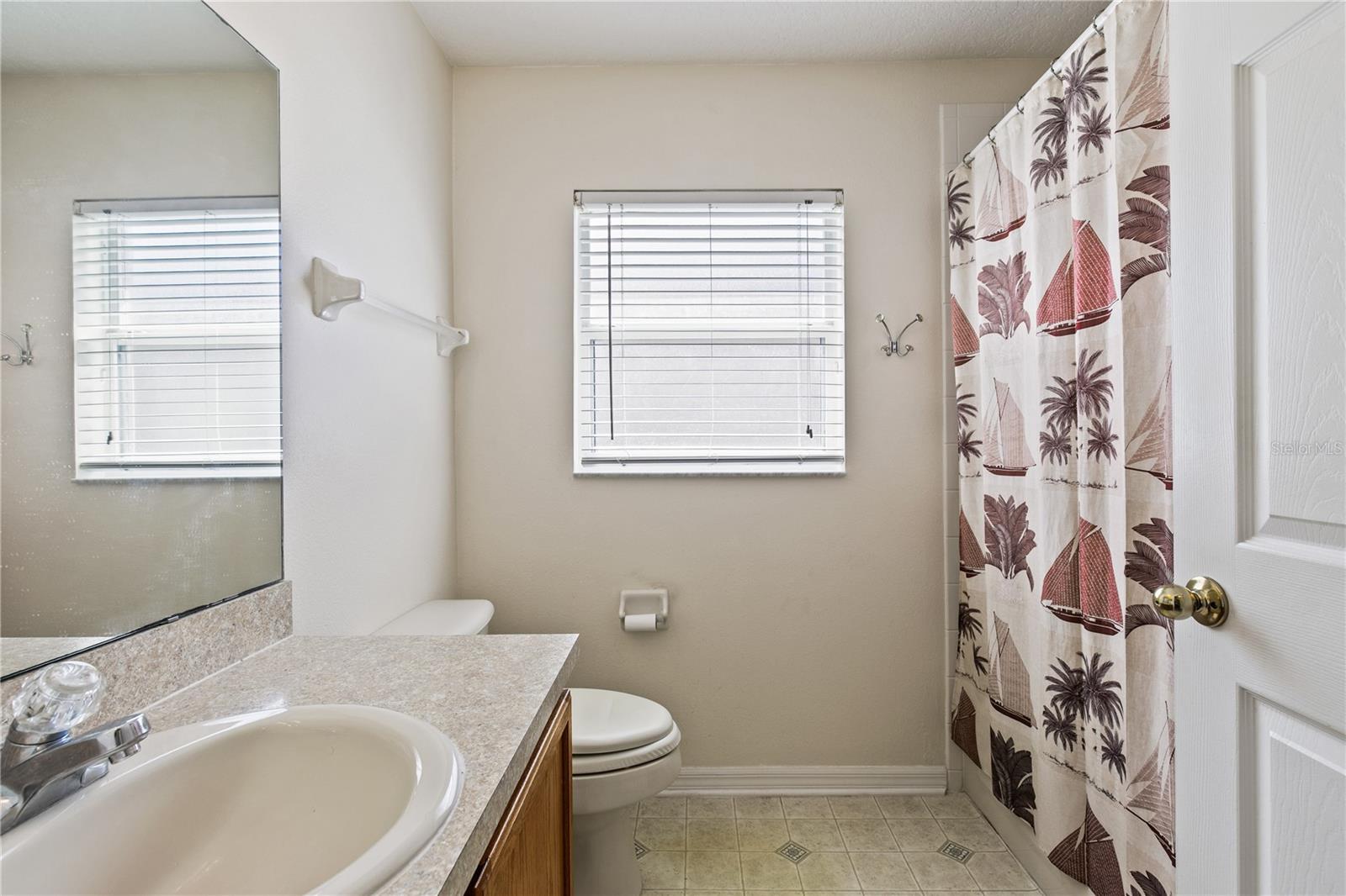 Image 20 of 29 For 109 Thornbury Drive