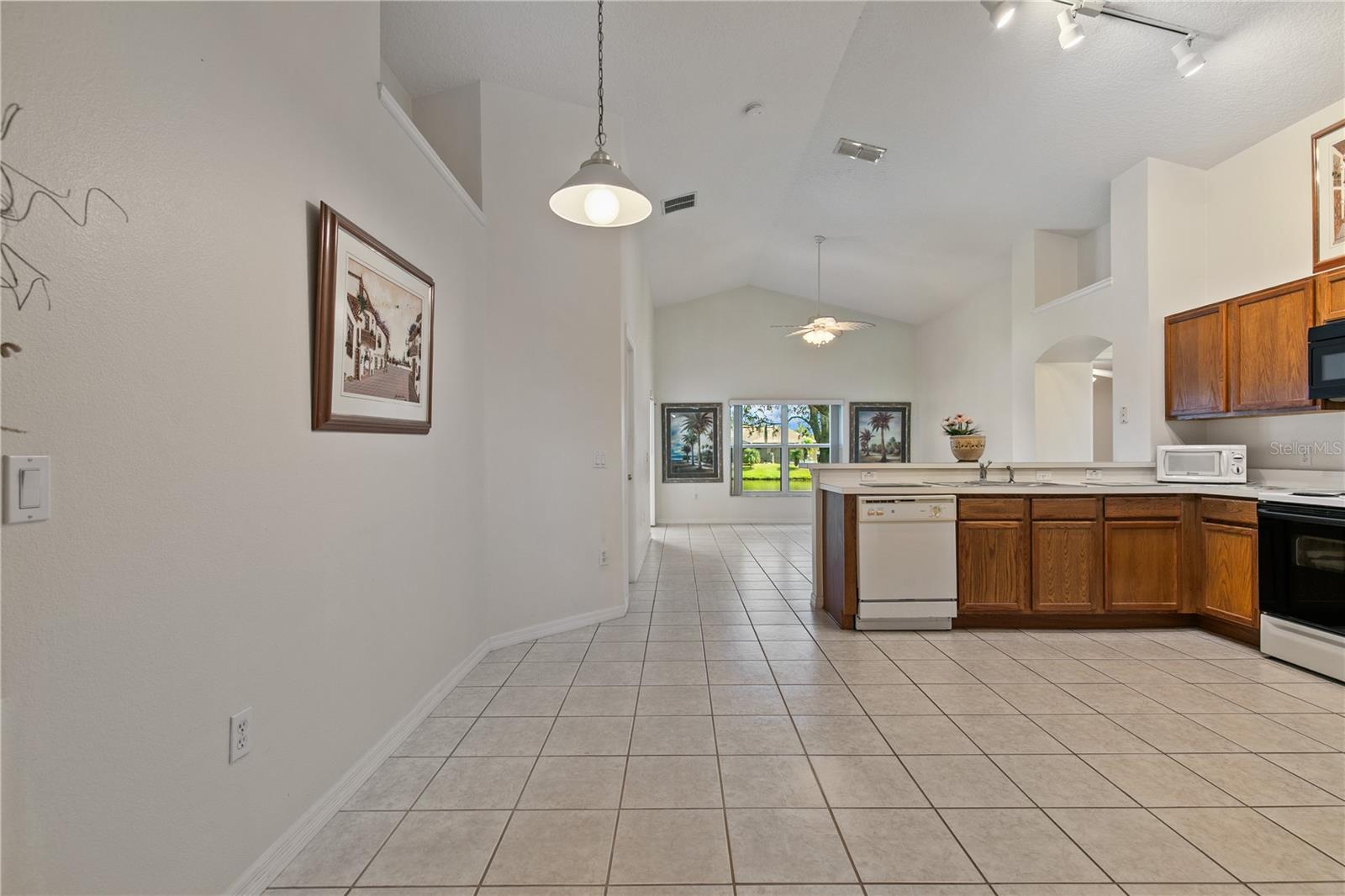 Image 24 of 29 For 109 Thornbury Drive