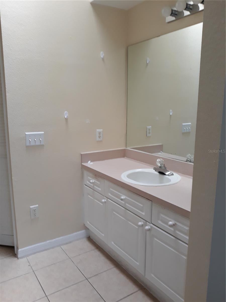 Image 12 of 22 For 251 Caribbean Drive