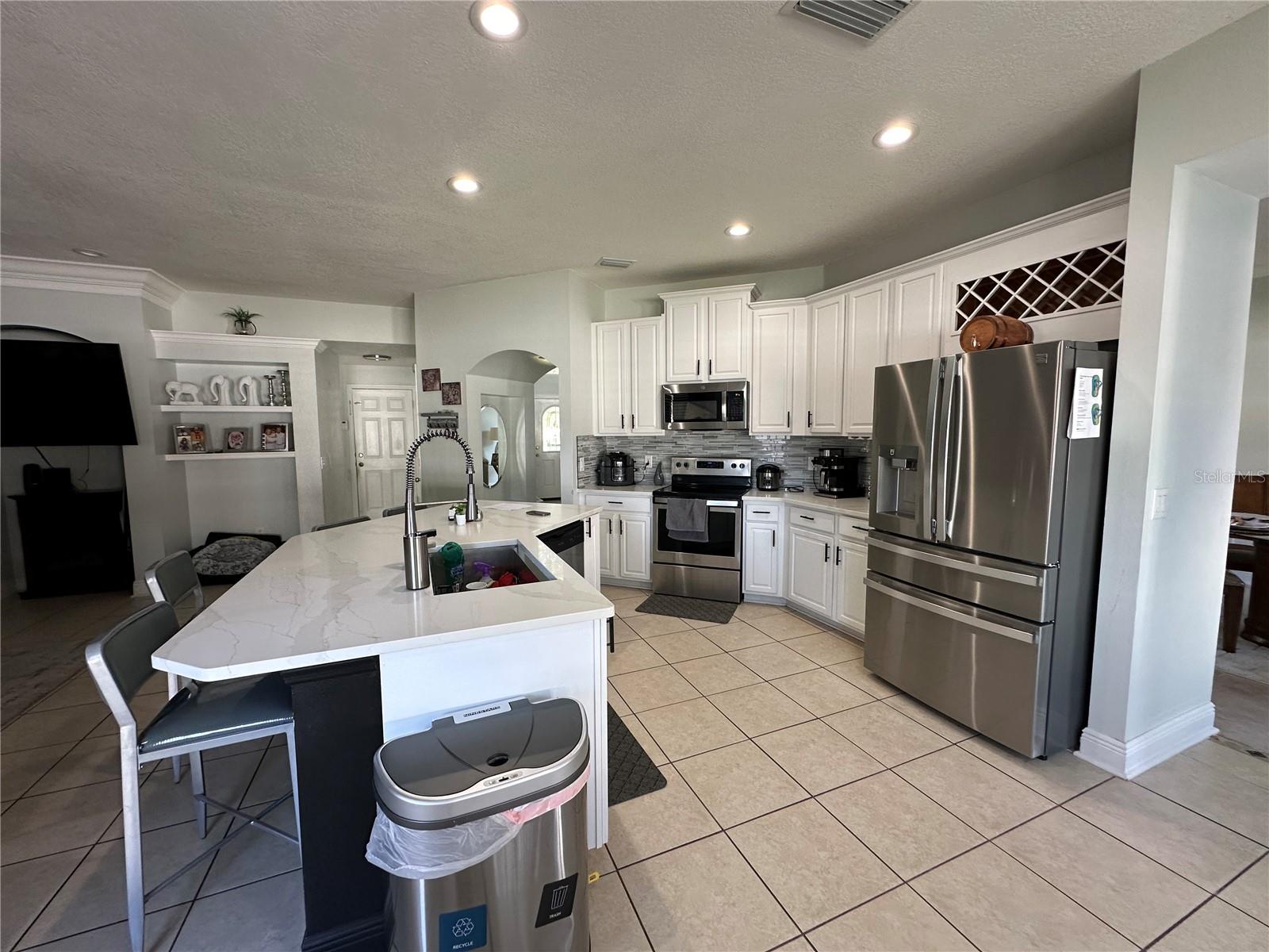 Image 10 of 20 For 8443 Port Lancashire Drive