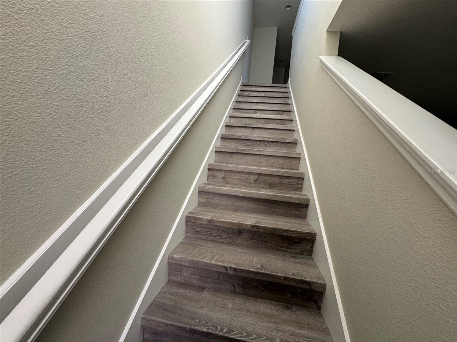 Image 21 of 35 For 2855 Running Brook Circle