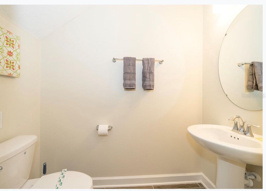 Image 6 of 41 For 8817 Bethpage Lane