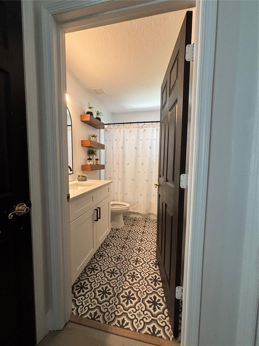 Image 13 of 13 For 14452 Greater Hills Boulevard