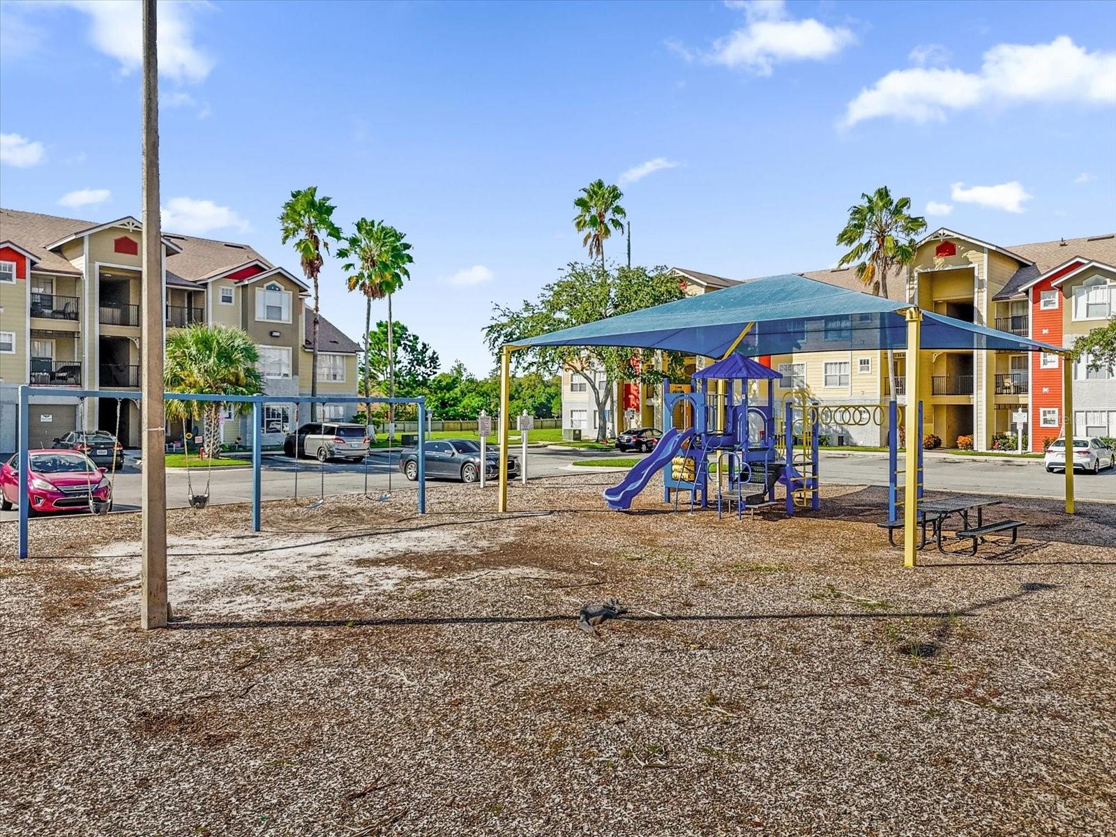Image 17 of 36 For 2218 Grand Cayman Court