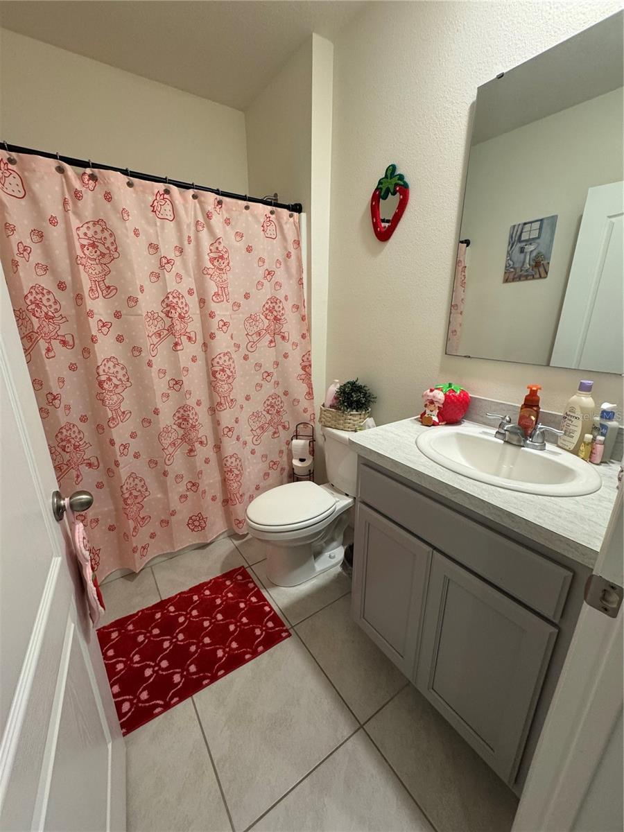 Image 10 of 21 For 2042 Griffin Oaks Way