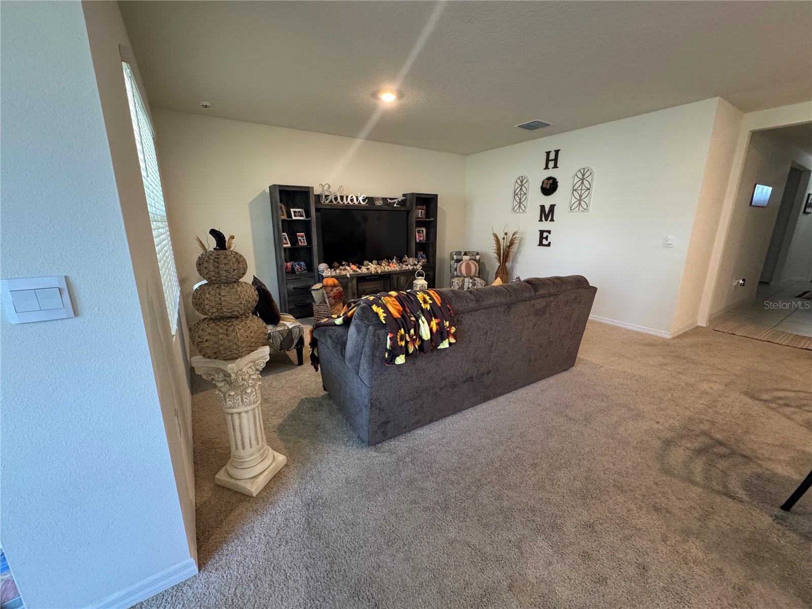Image 15 of 21 For 2042 Griffin Oaks Way