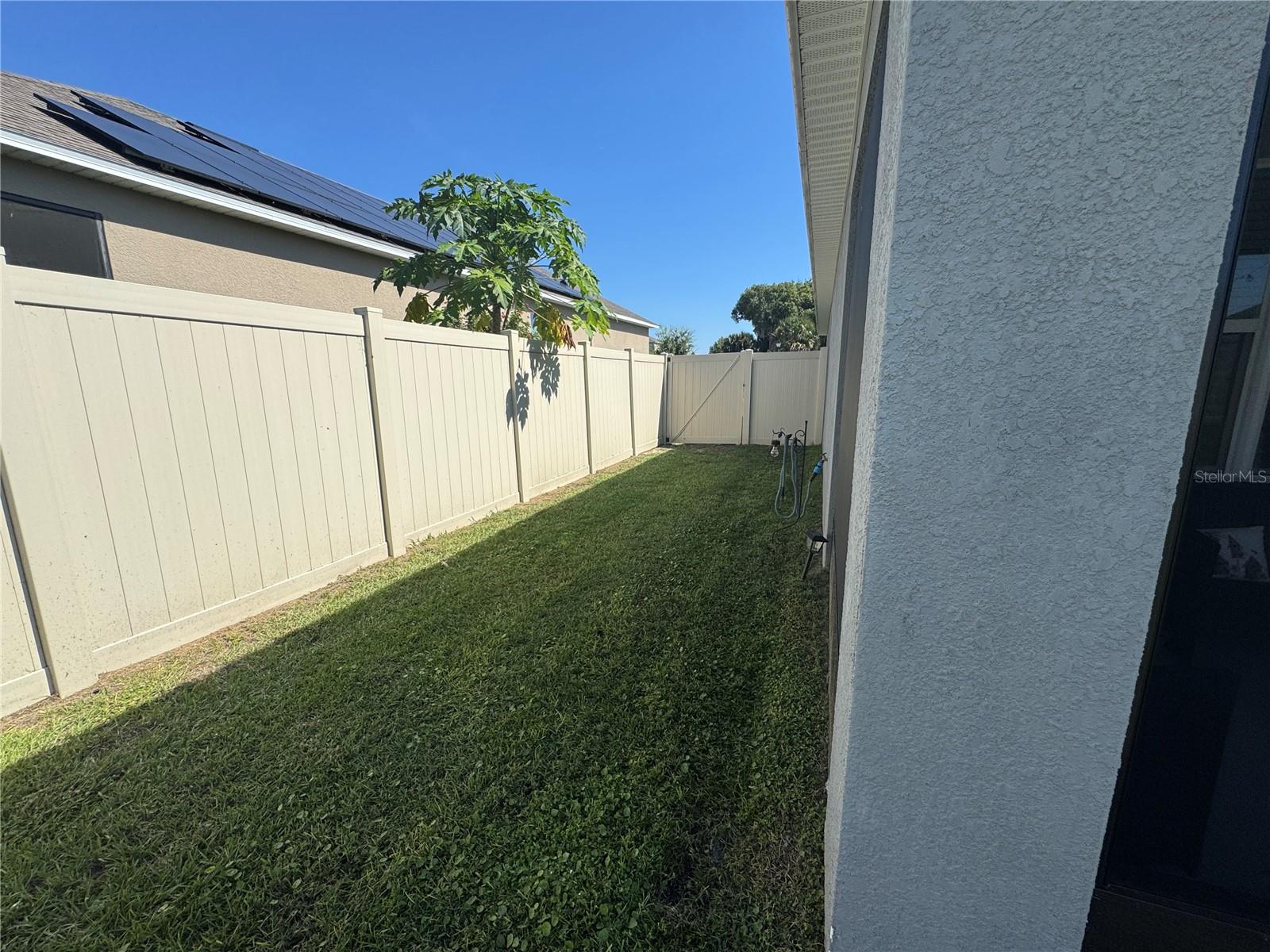 Image 6 of 21 For 2042 Griffin Oaks Way