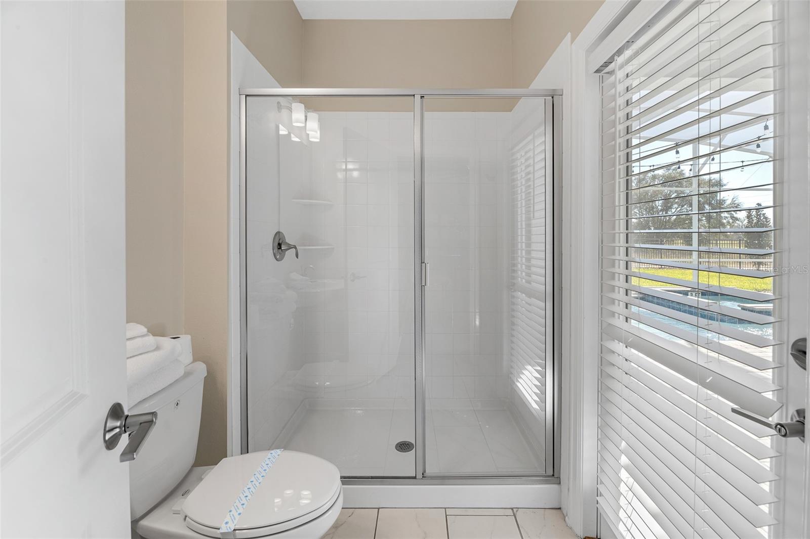 Image 20 of 48 For 913 Ocean Course Avenue