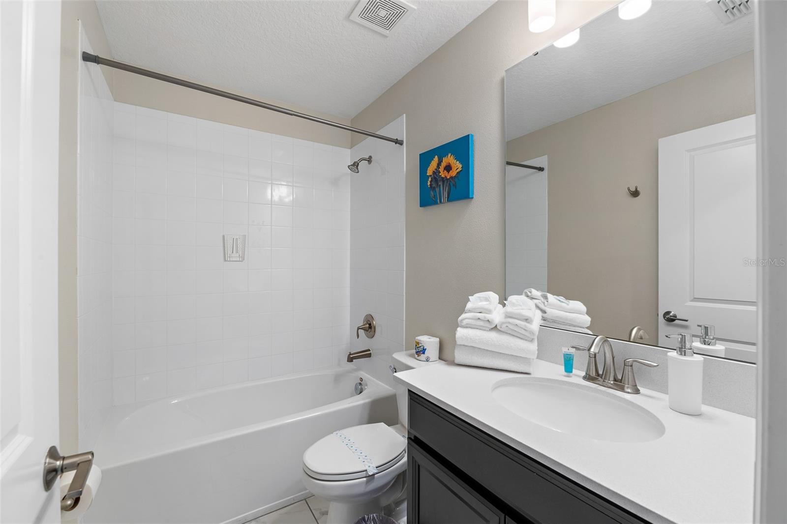 Image 32 of 48 For 913 Ocean Course Avenue