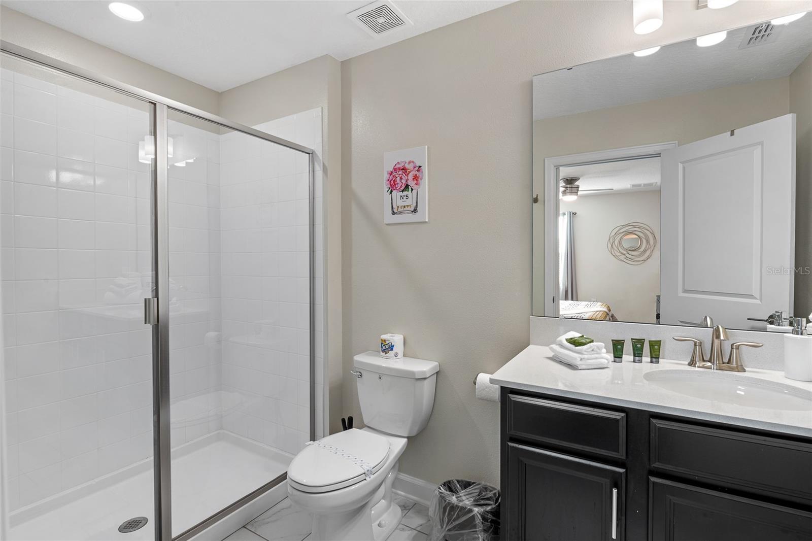 Image 36 of 48 For 913 Ocean Course Avenue