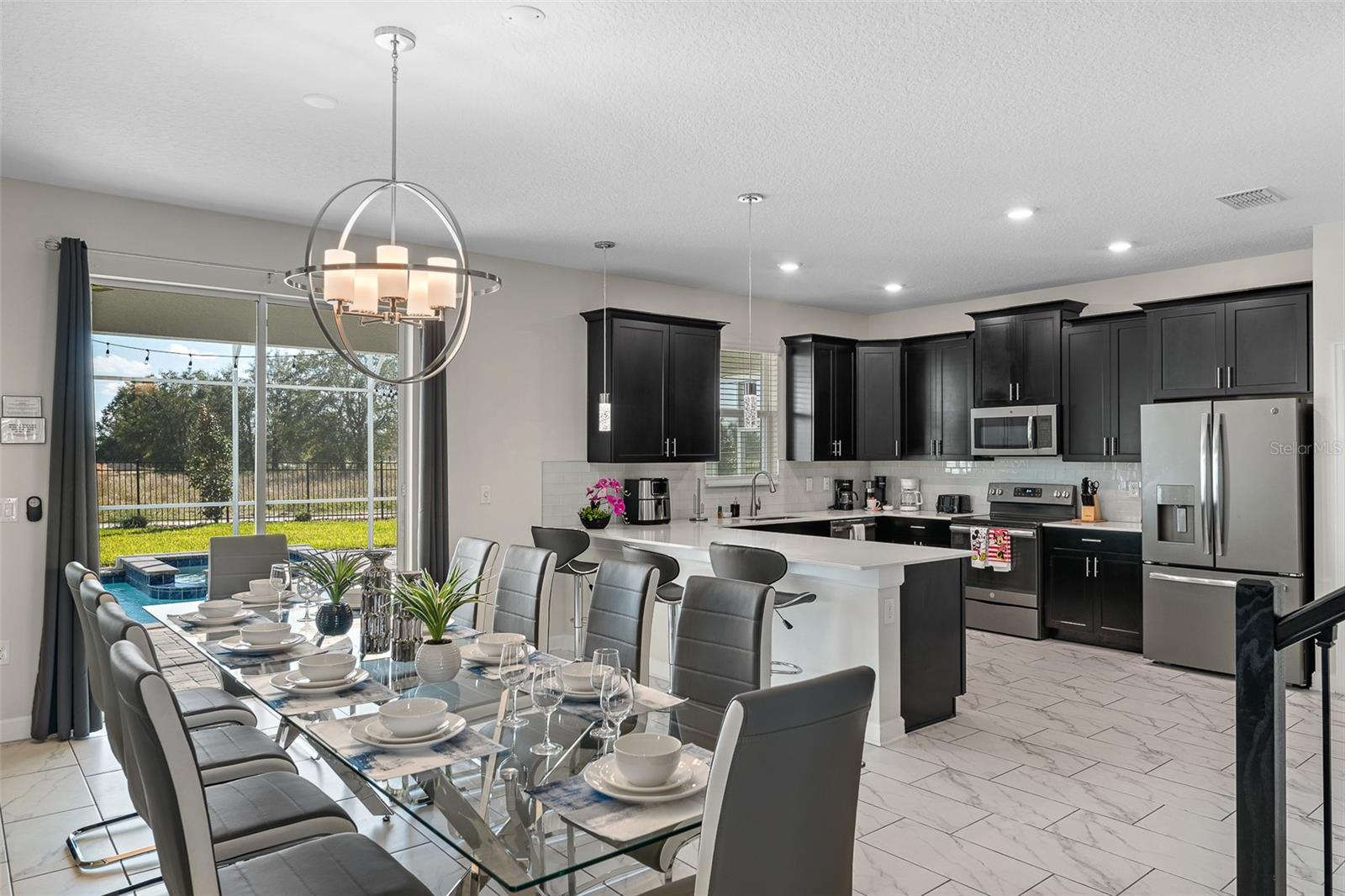 Image 6 of 48 For 913 Ocean Course Avenue