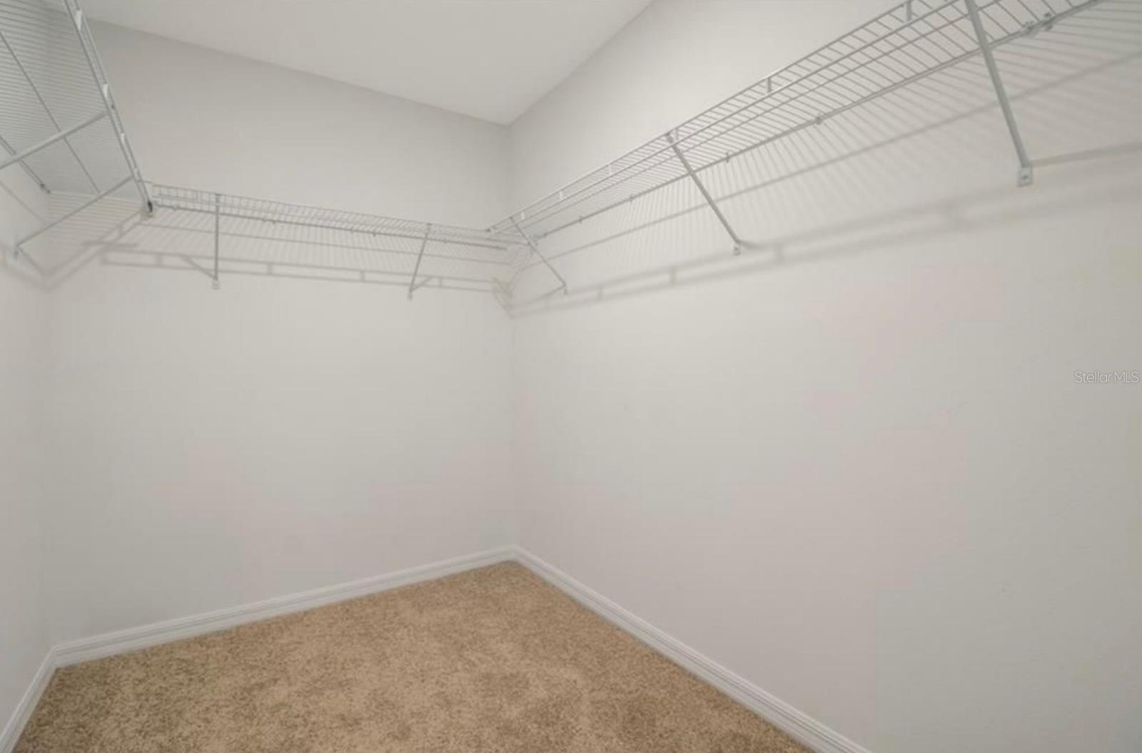 Image 15 of 32 For 855 Grandin Street