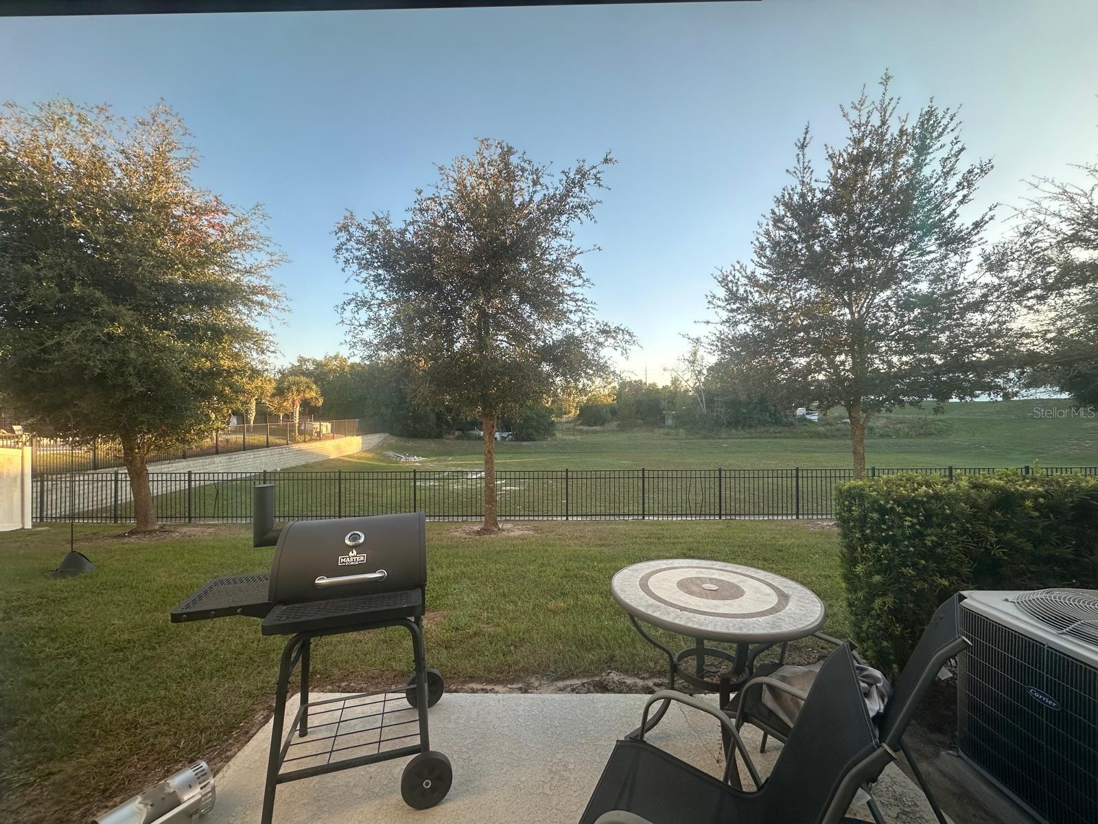 Image 23 of 32 For 855 Grandin Street