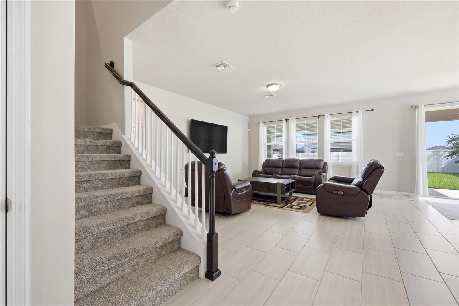 Image 22 of 66 For 2252 Crossbow Street