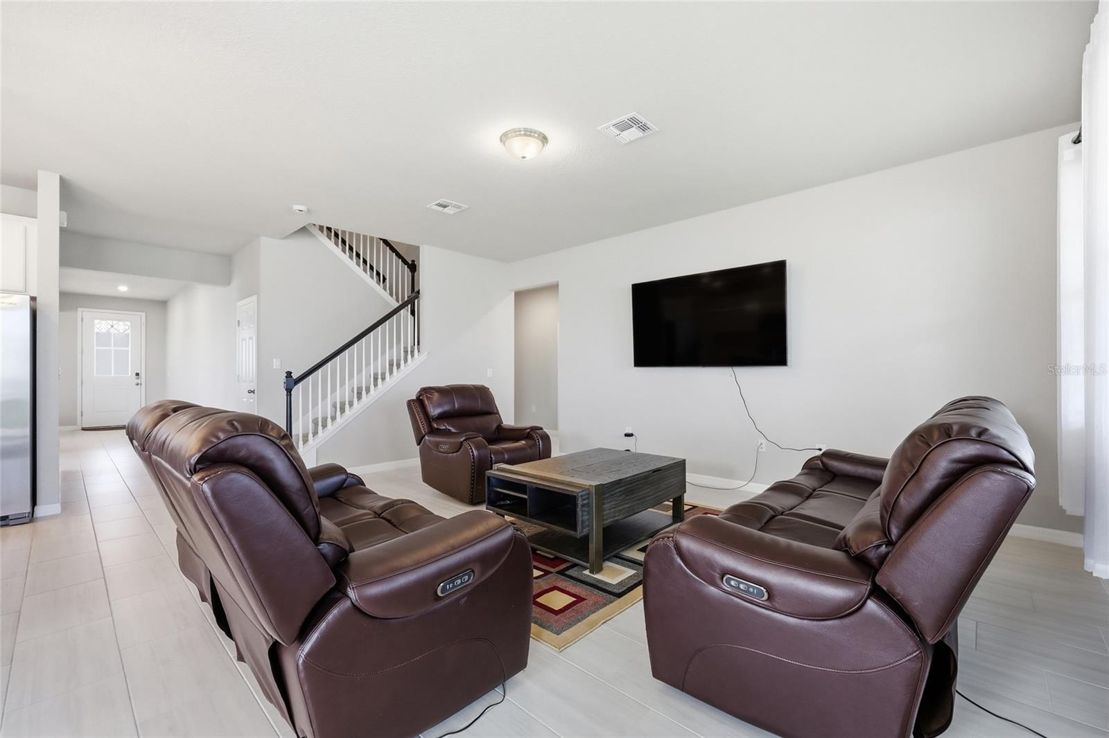 Image 24 of 66 For 2252 Crossbow Street