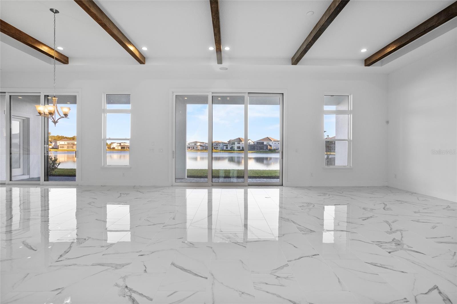 Image 15 of 74 For 9752 Laurel Berry Drive