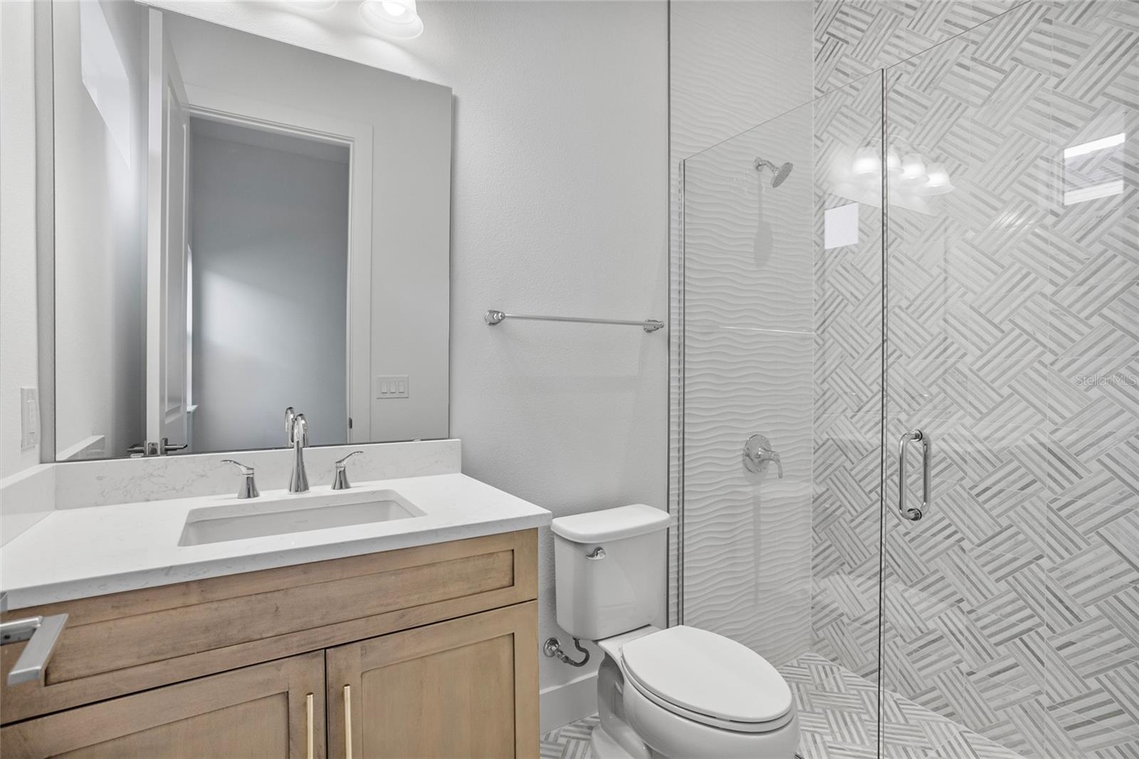 Image 29 of 74 For 9752 Laurel Berry Drive