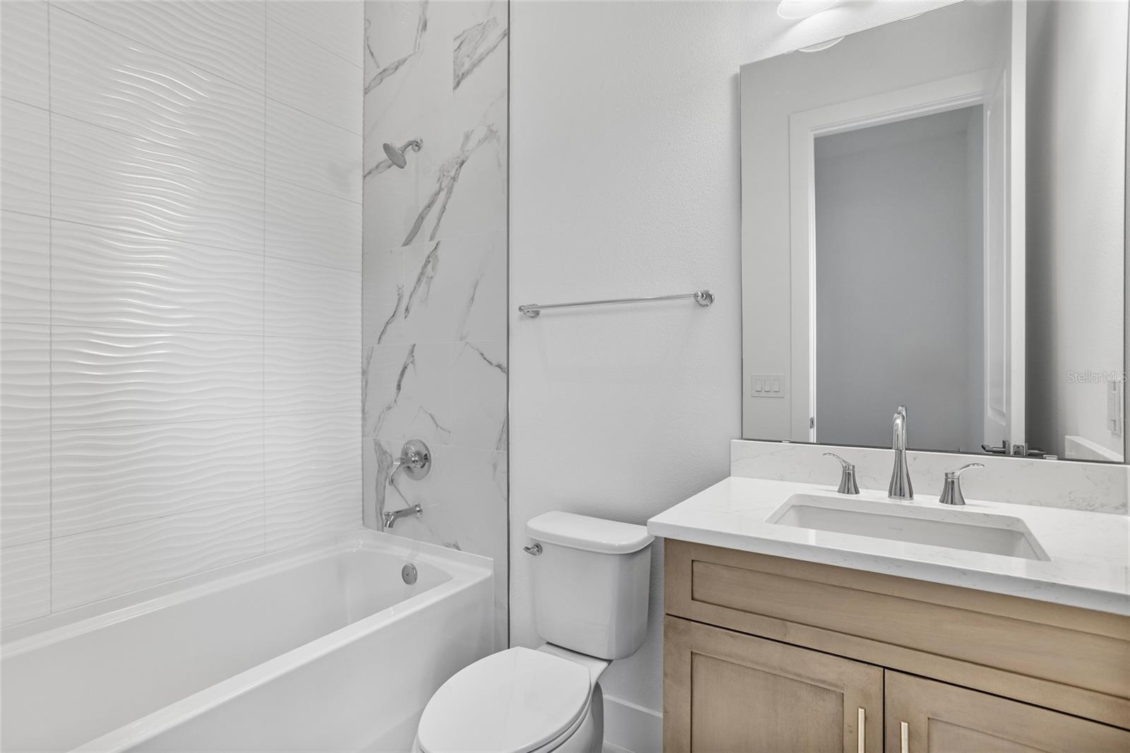 Image 33 of 74 For 9752 Laurel Berry Drive