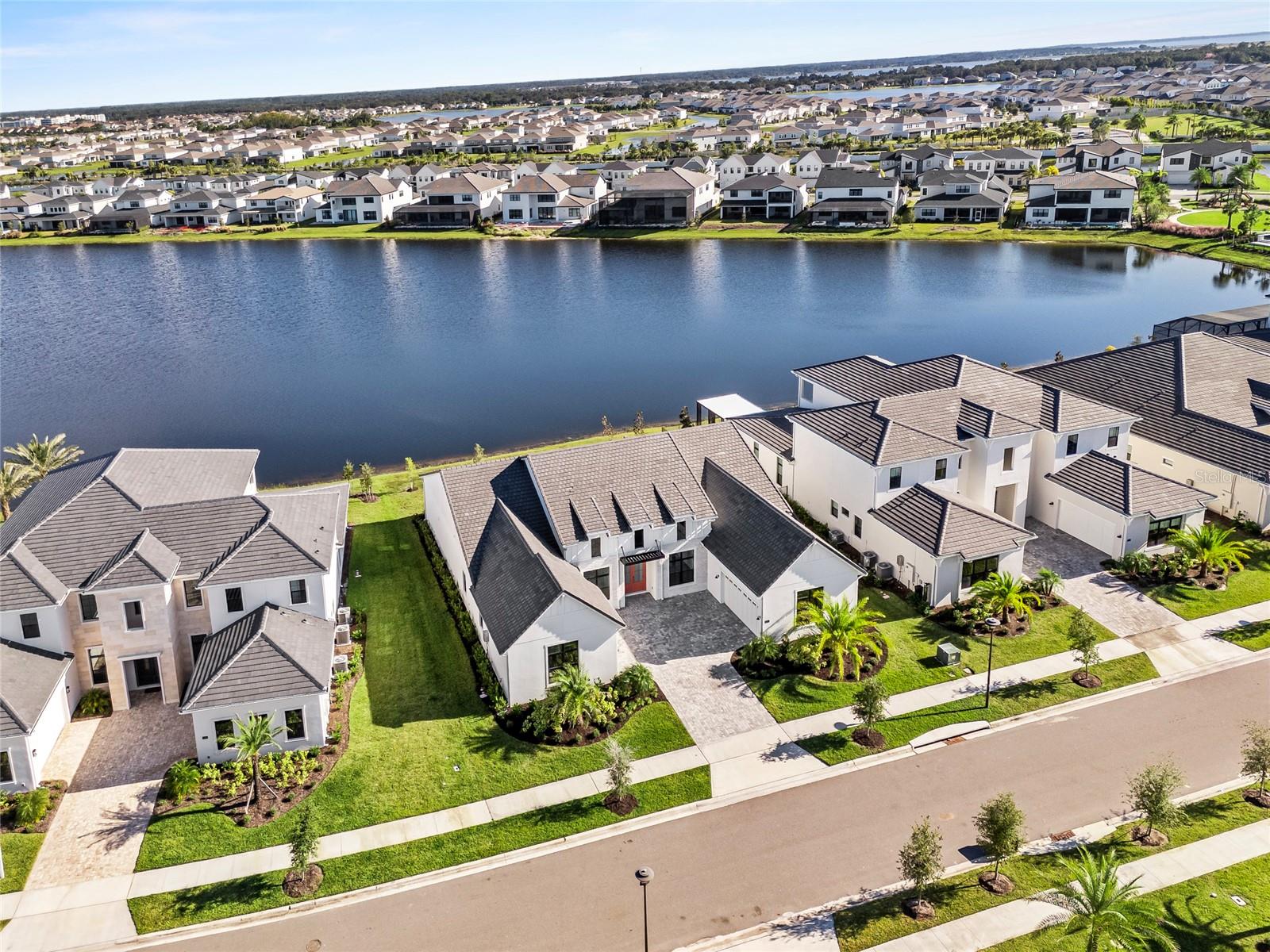 Image 43 of 74 For 9752 Laurel Berry Drive