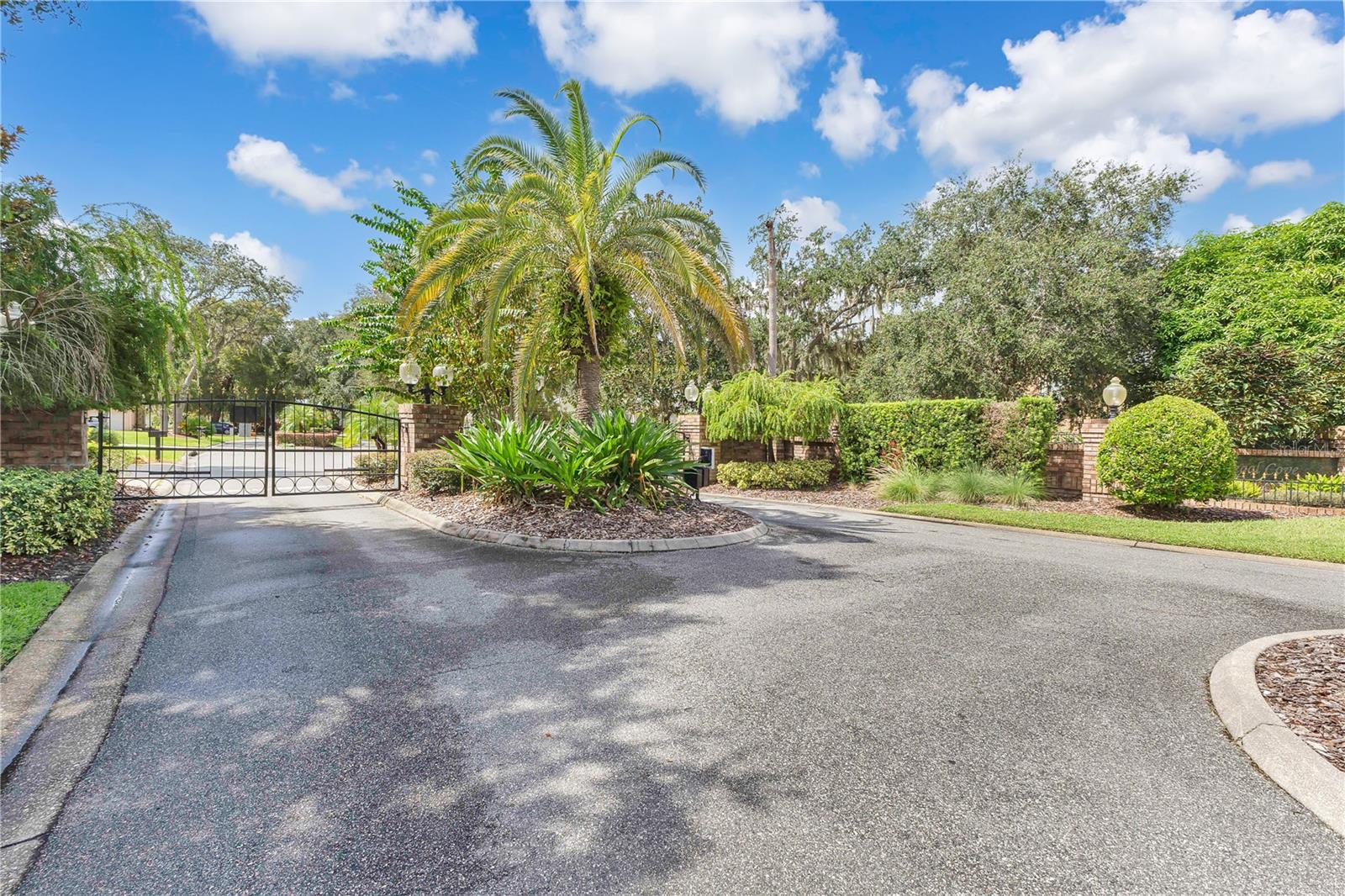 Image 42 of 56 For 1604 Regal Cove Court