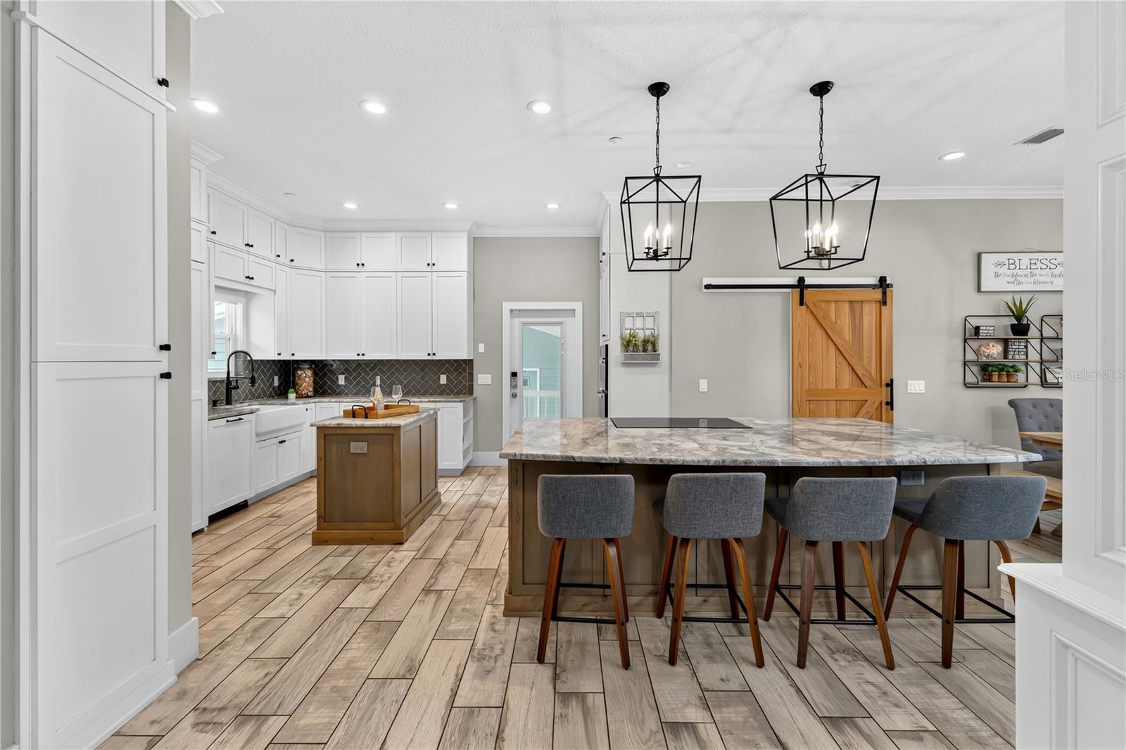 Image 7 of 56 For 1604 Regal Cove Court