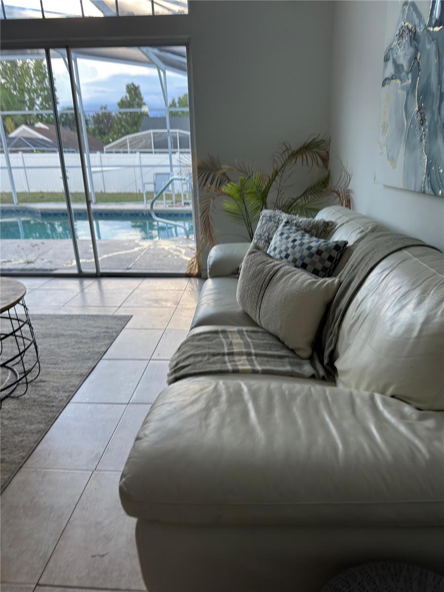 Image 9 of 14 For 2512 Asbury Court