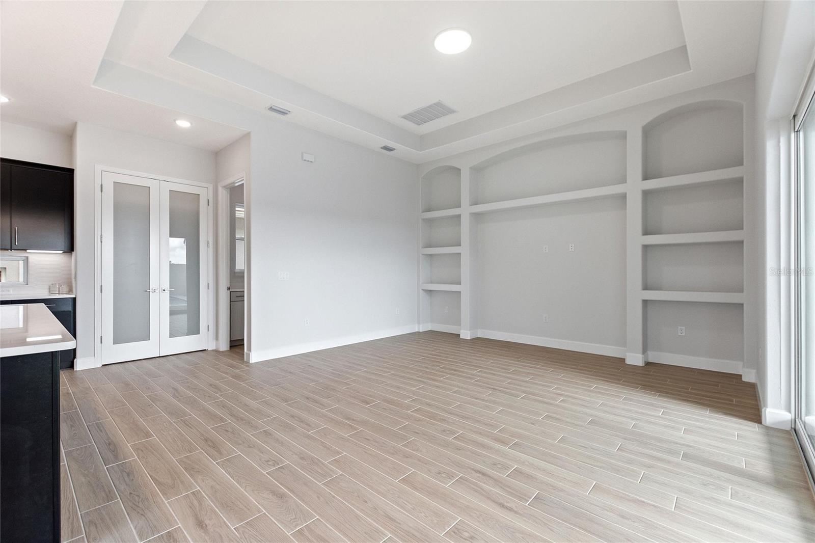 Image 26 of 37 For 107 Hampton Loop