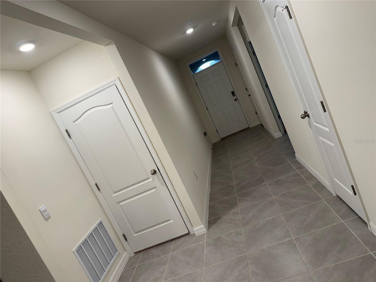 Image 4 of 12 For 224 Courtland Boulevard