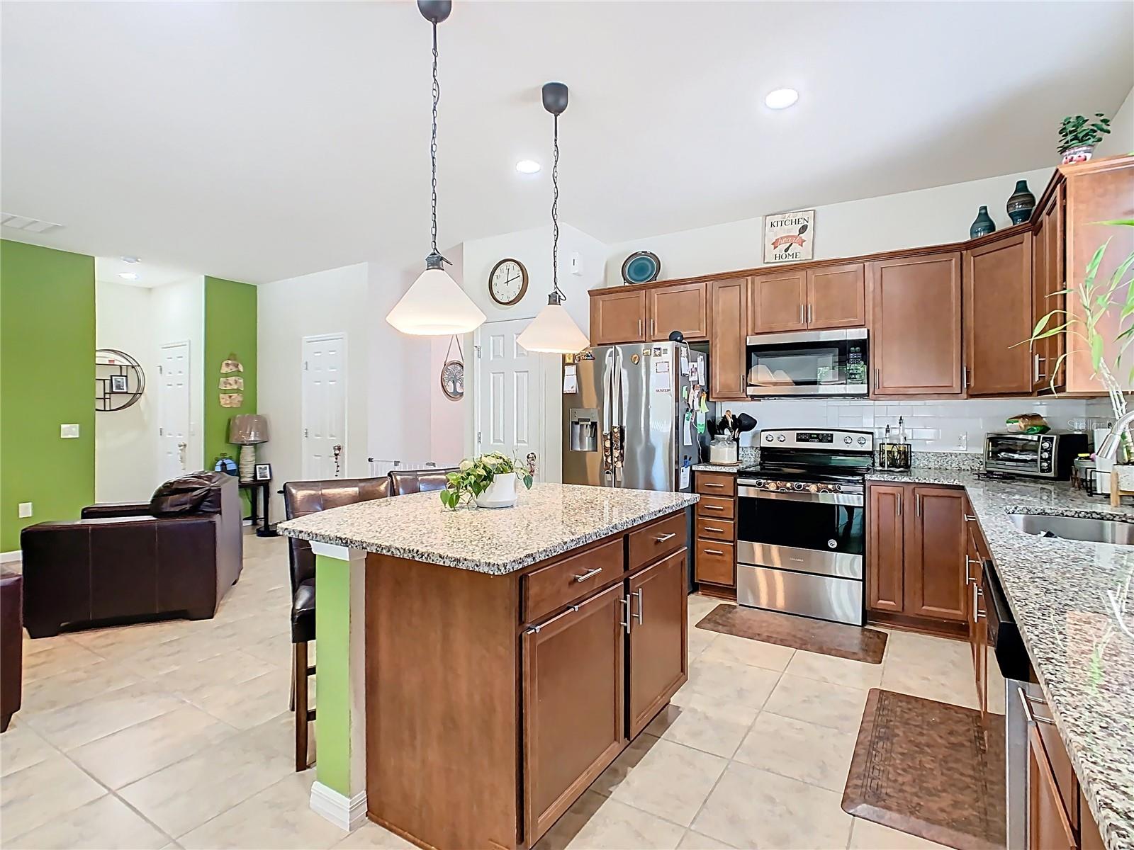 Image 13 of 60 For 8878 Hinsdale Heights Drive