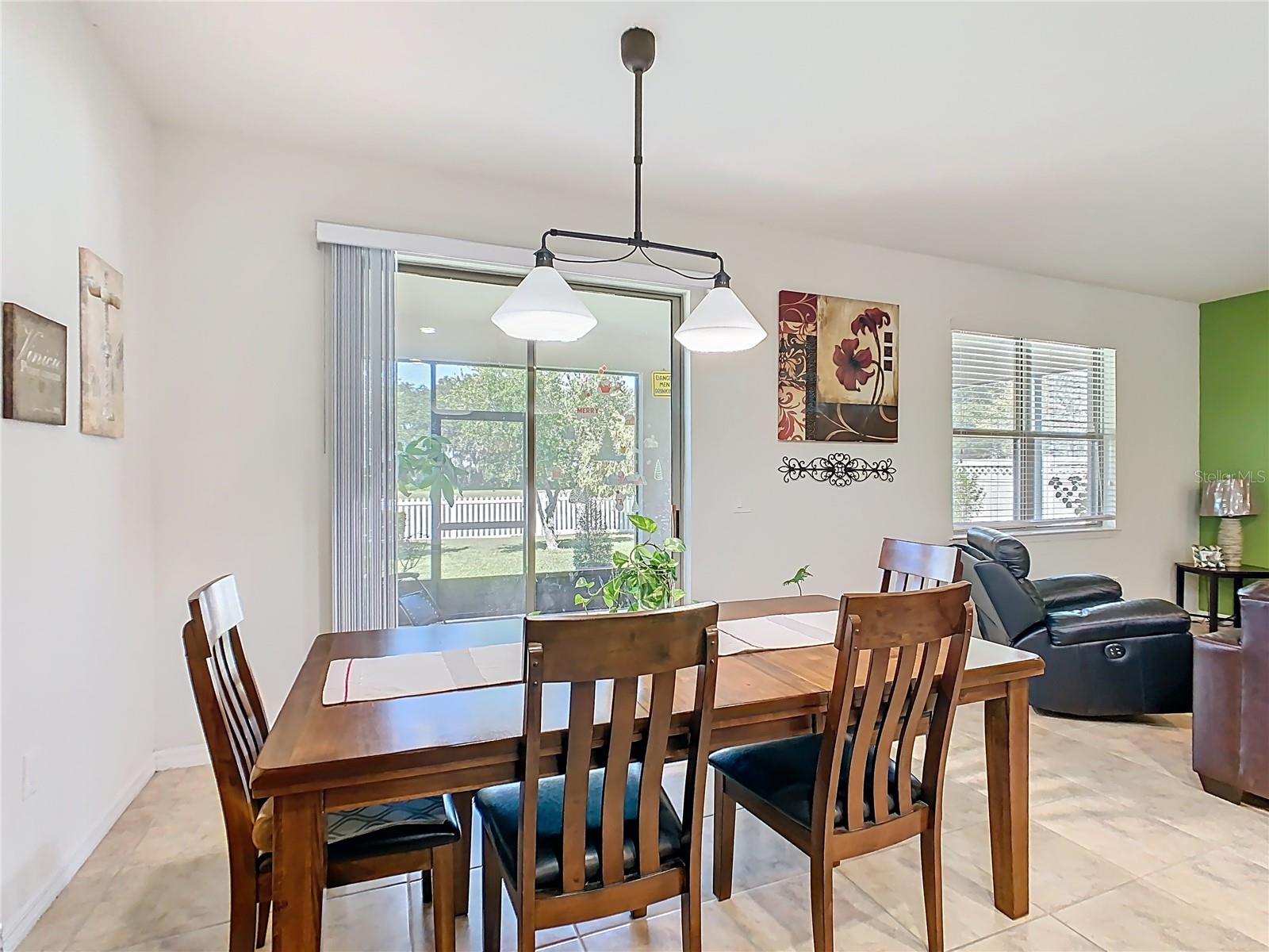 Image 15 of 60 For 8878 Hinsdale Heights Drive