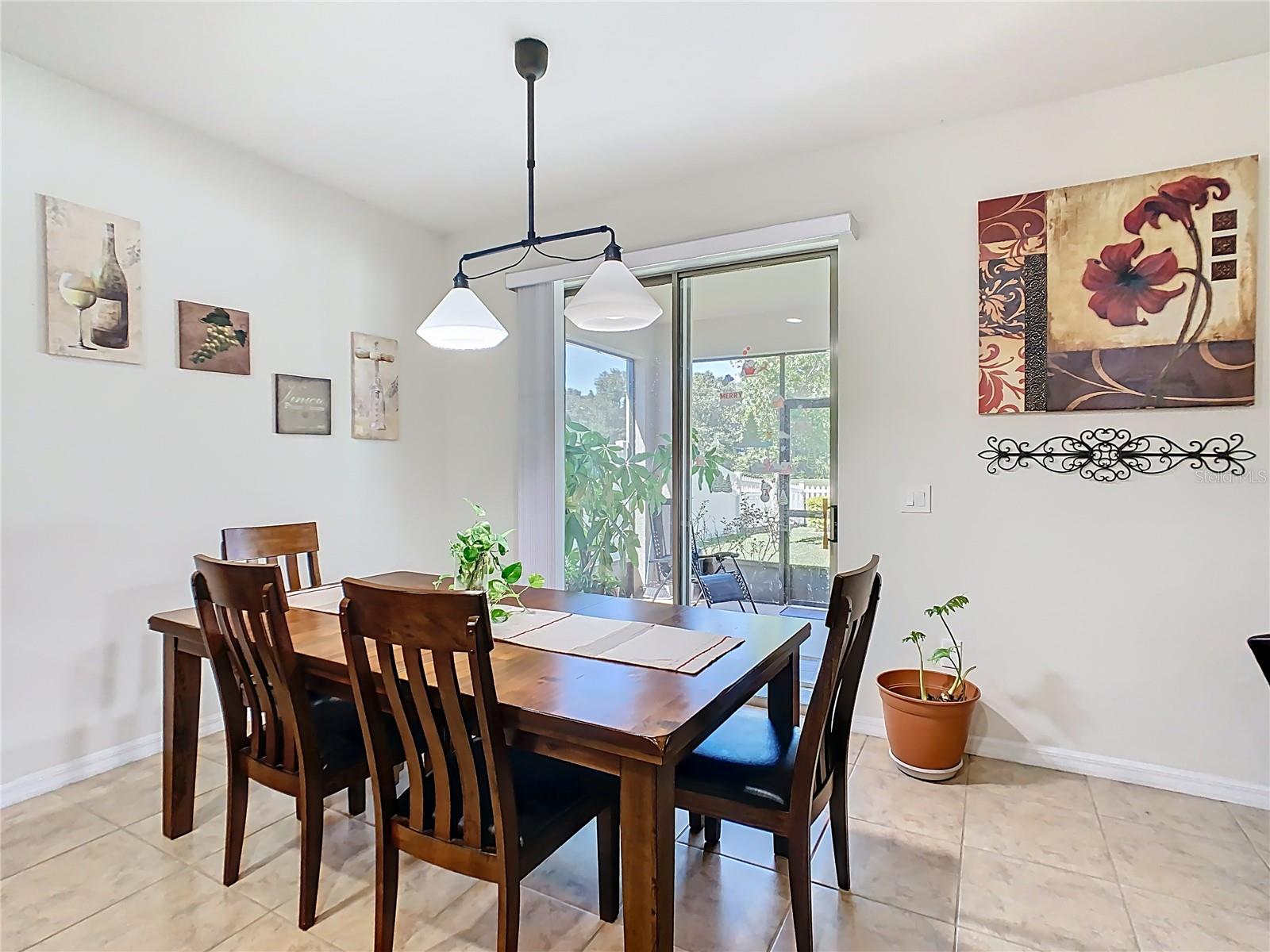 Image 16 of 60 For 8878 Hinsdale Heights Drive