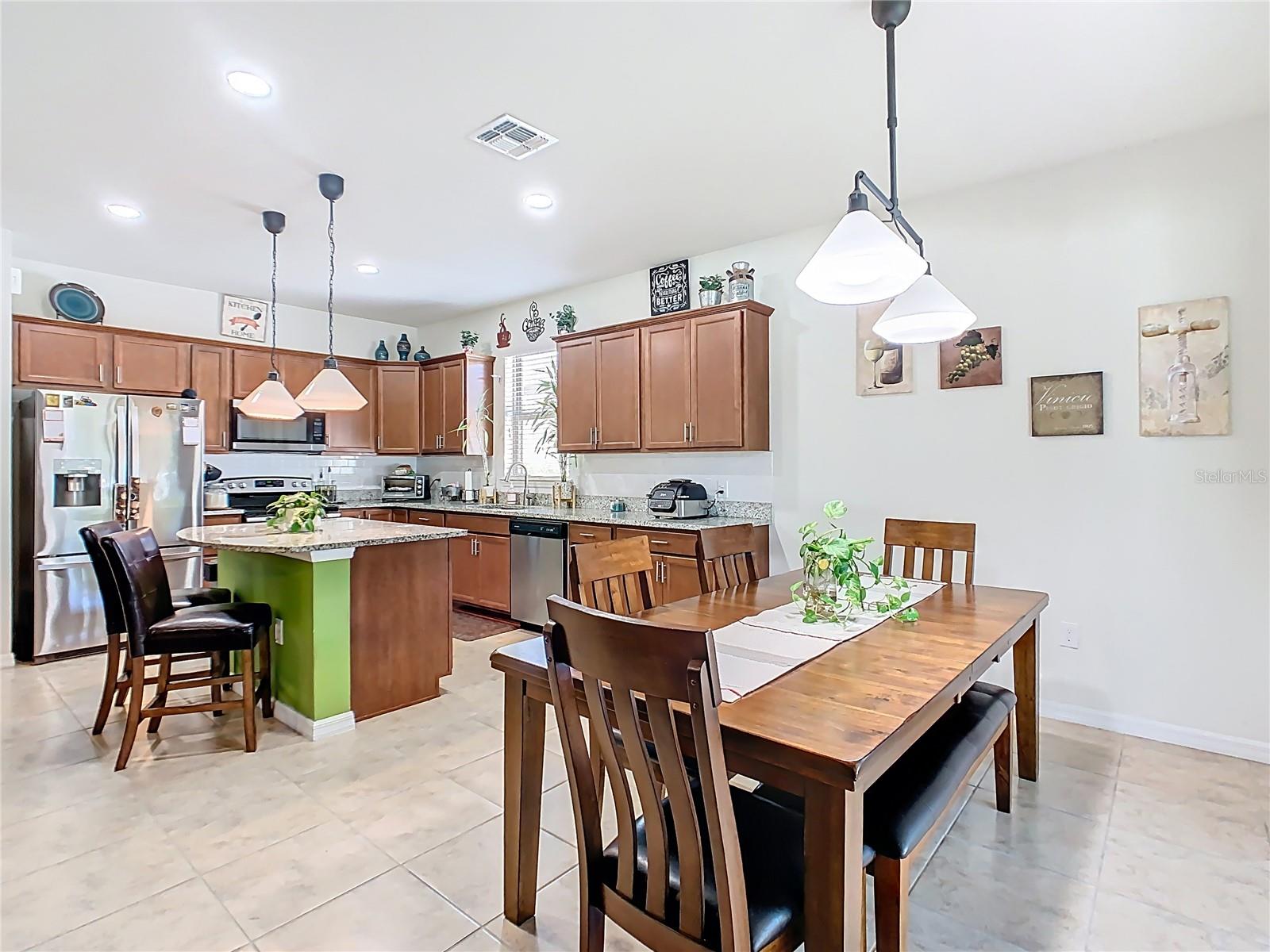 Image 17 of 60 For 8878 Hinsdale Heights Drive