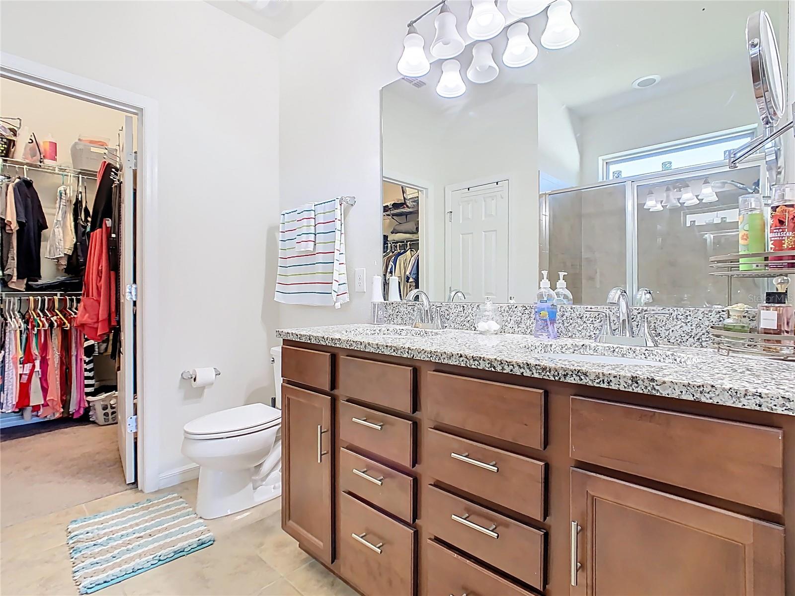 Image 24 of 60 For 8878 Hinsdale Heights Drive