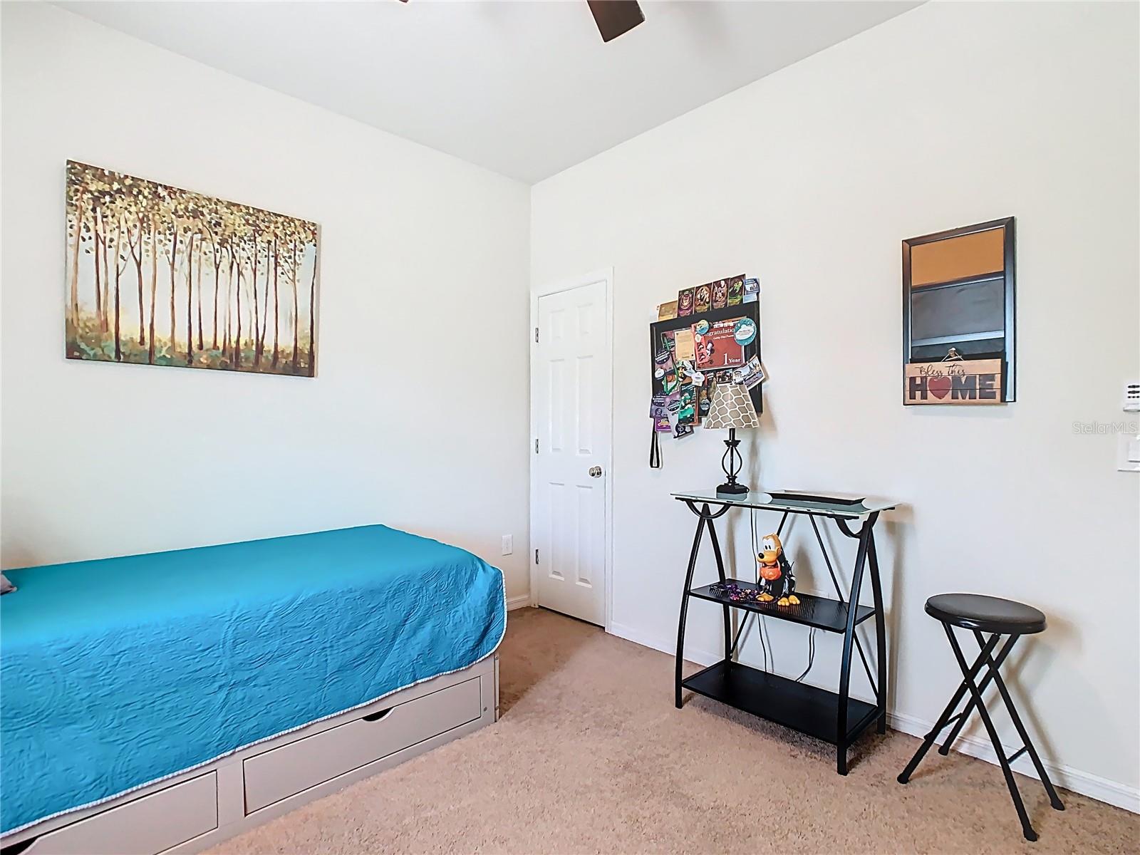 Image 34 of 60 For 8878 Hinsdale Heights Drive