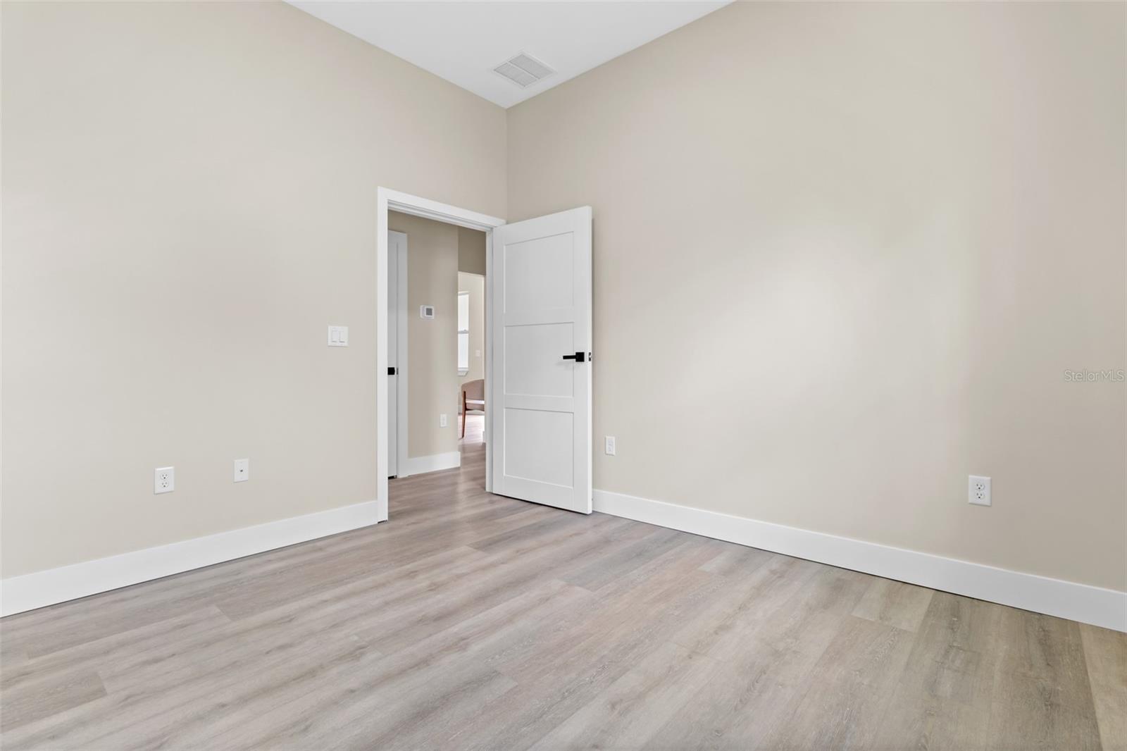 Image 16 of 46 For 9473 Camel Drive