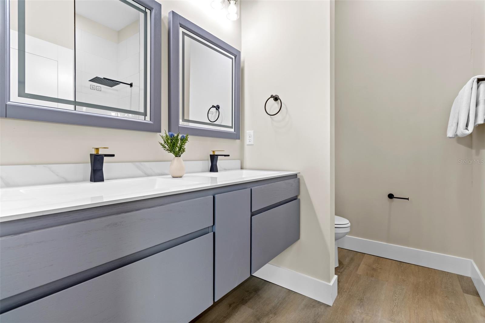 Image 34 of 46 For 9473 Camel Drive