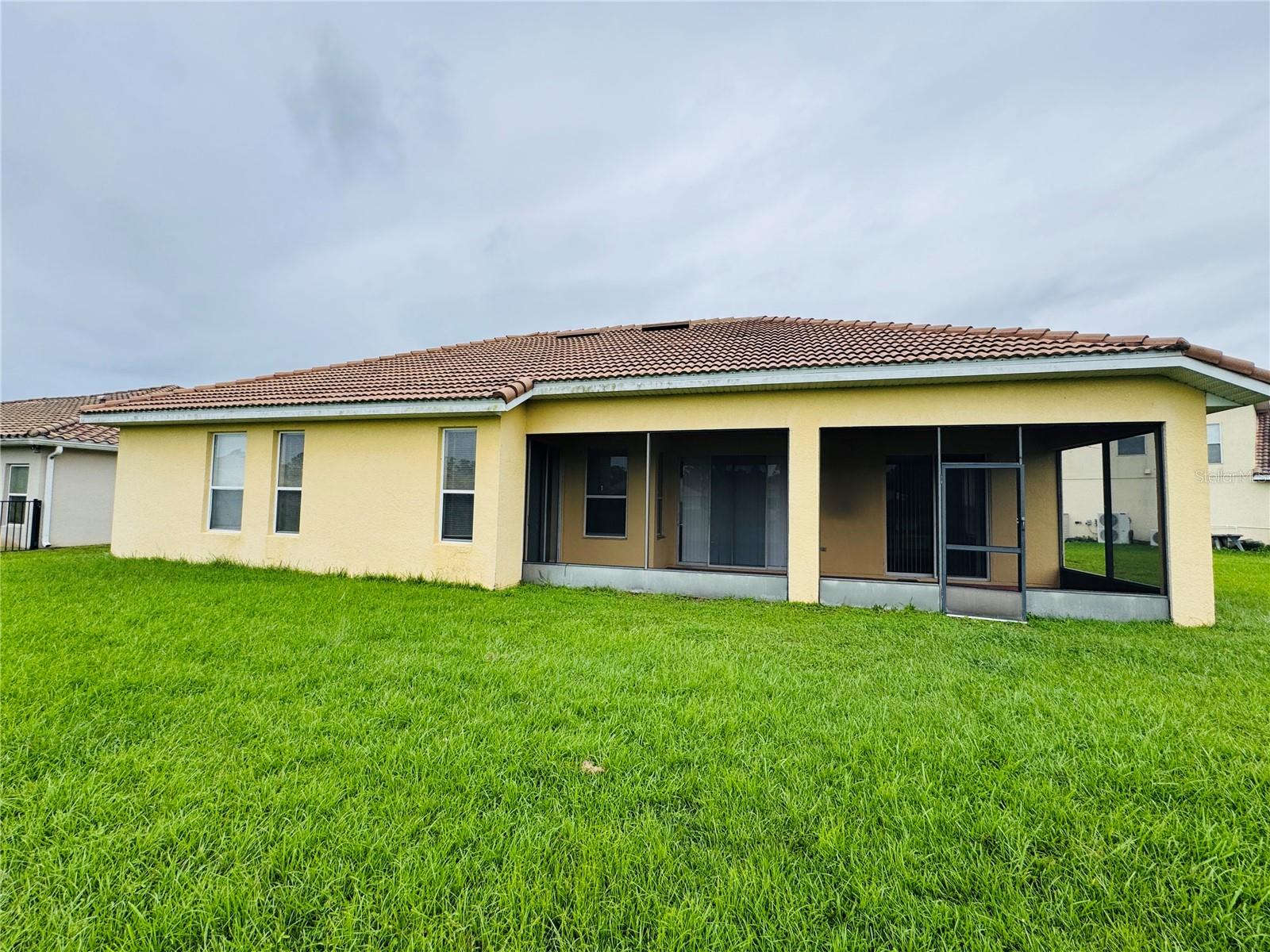 Image 3 of 17 For 4053 Clipper Court