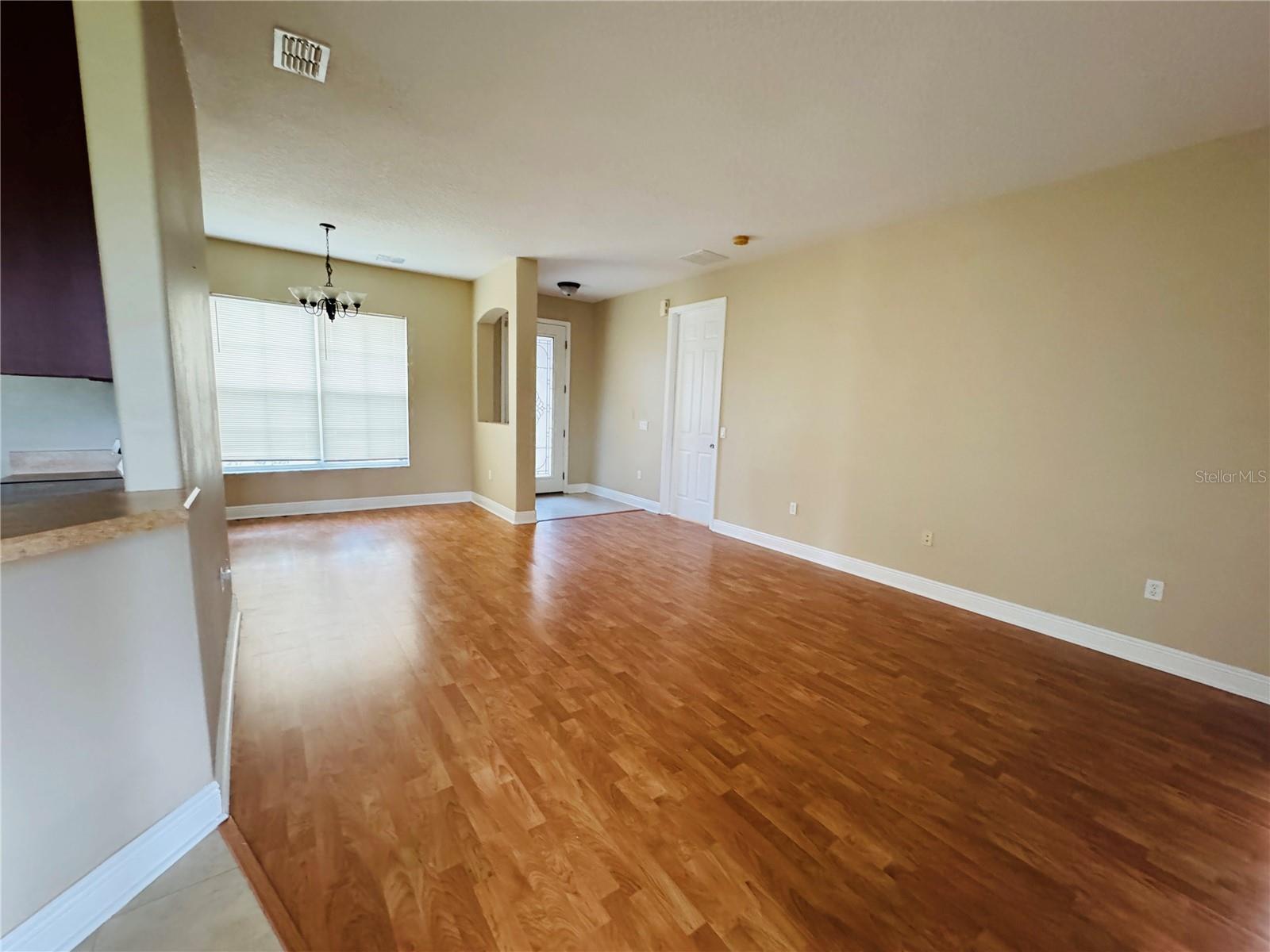 Image 9 of 17 For 4053 Clipper Court