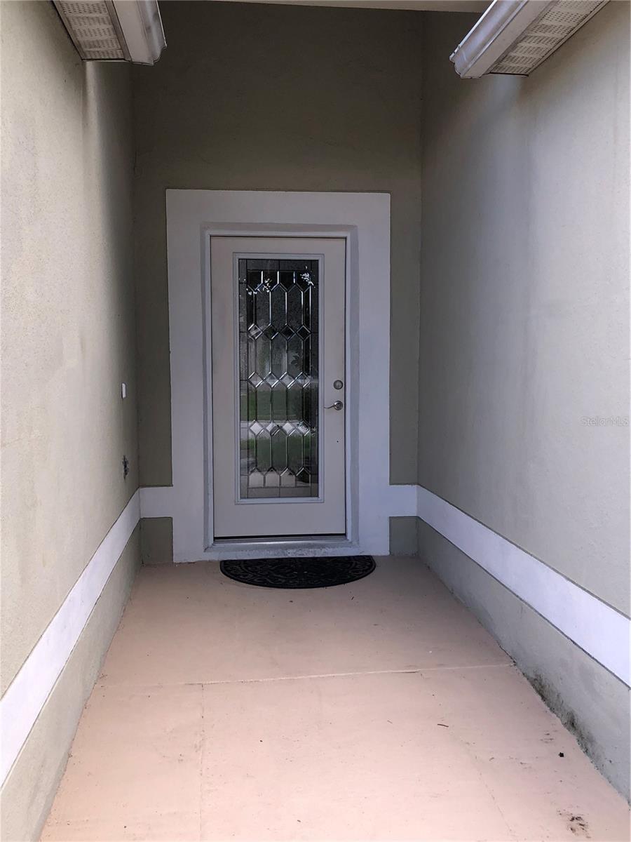 Image 11 of 48 For 348 Cardiff Avenue