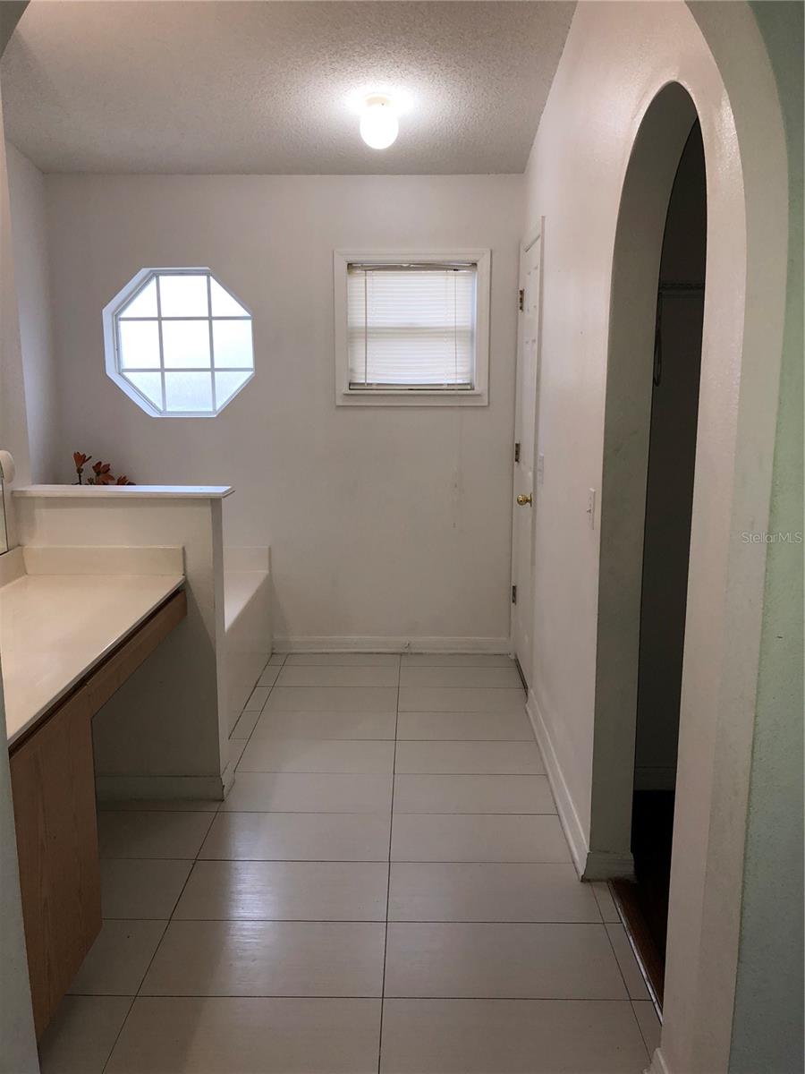 Image 38 of 48 For 348 Cardiff Avenue