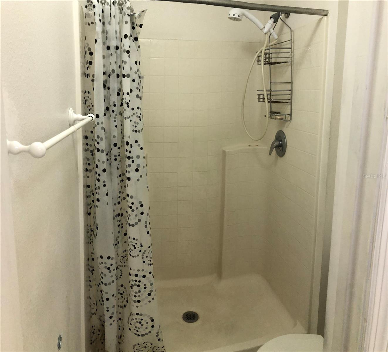 Image 42 of 48 For 348 Cardiff Avenue