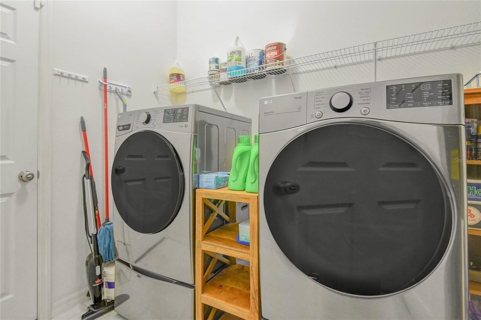 Image 25 of 26 For 111 Auburn  