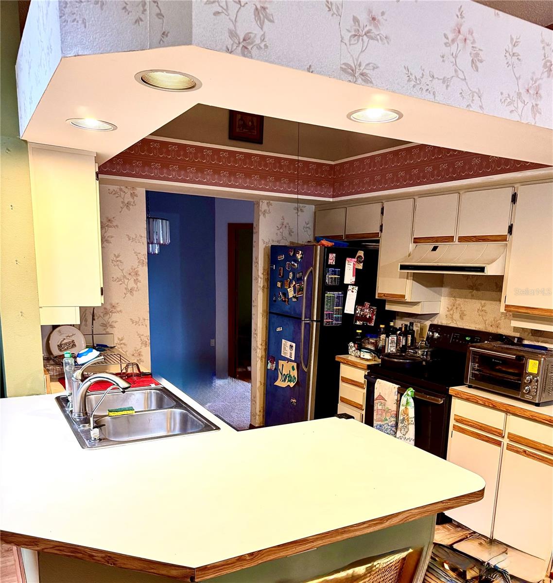 Image 5 of 18 For 372 Wisteria Court