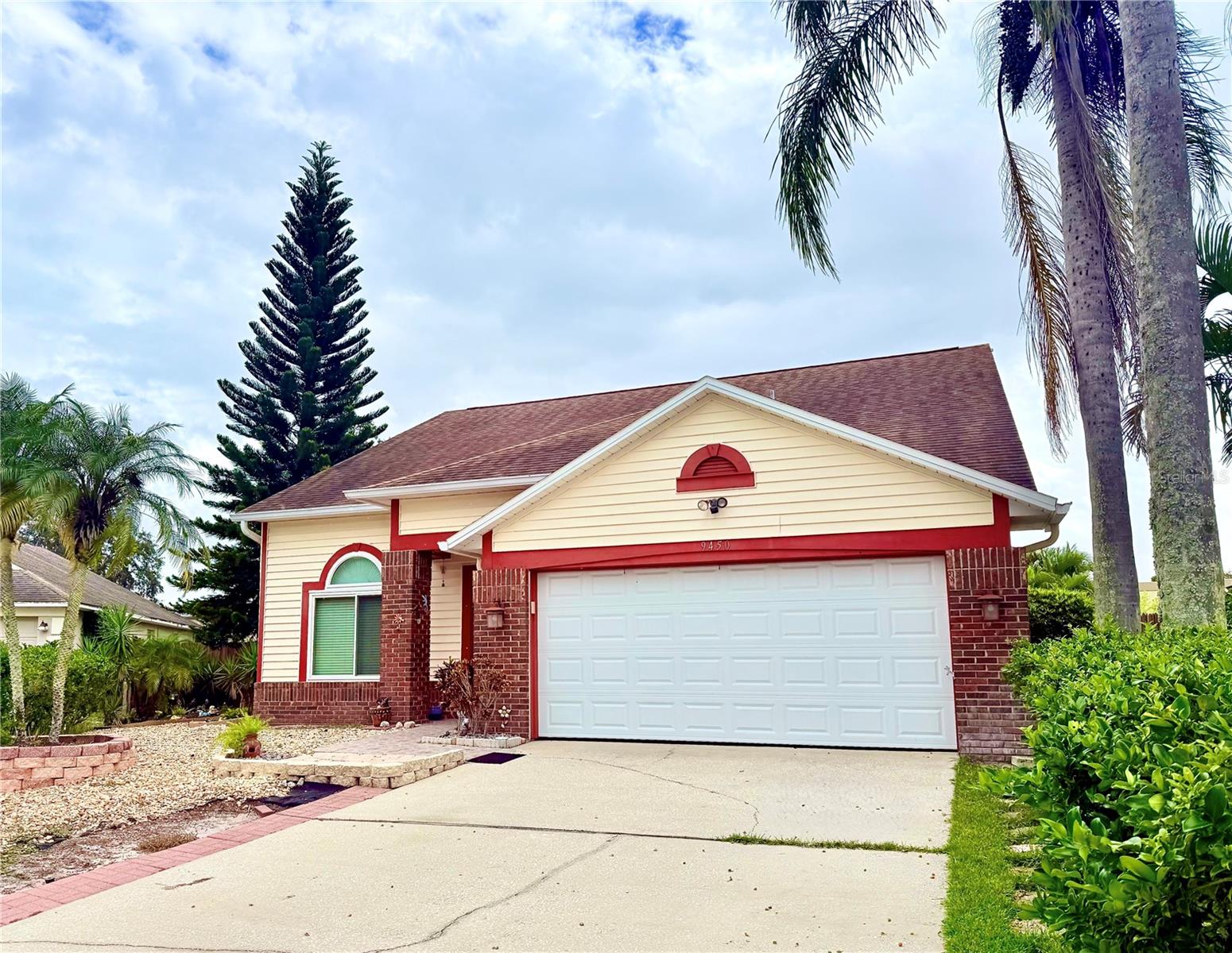 Image 3 of 40 For 9450 Telfer Run