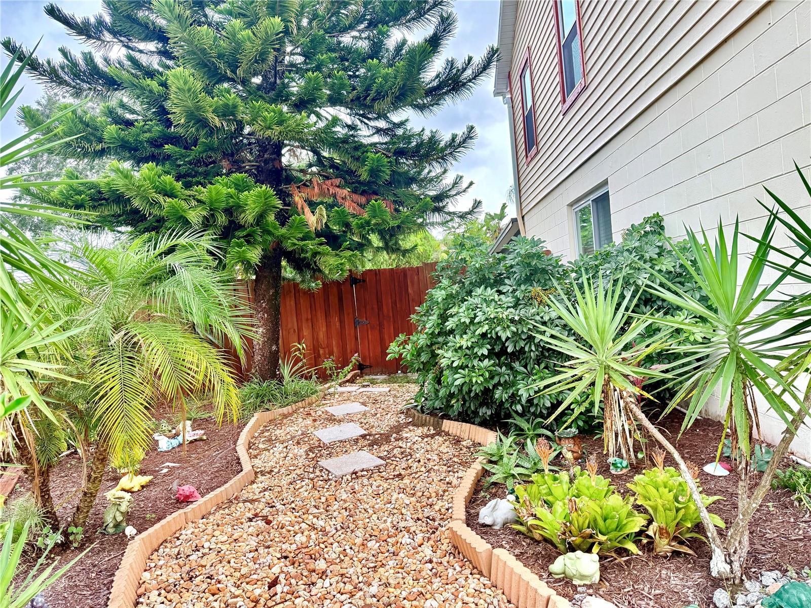 Image 38 of 40 For 9450 Telfer Run