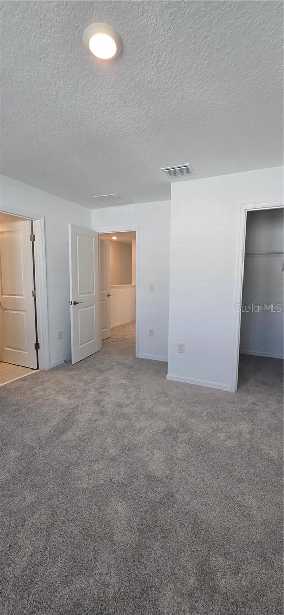 Image 9 of 13 For 2978 Canary Avenue