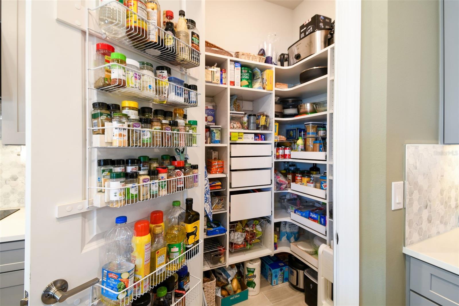 Image 11 of 62 For 3704 Via Monte Napoleone Drive