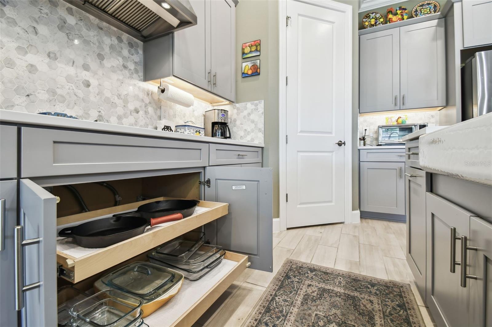 Image 13 of 62 For 3704 Via Monte Napoleone Drive