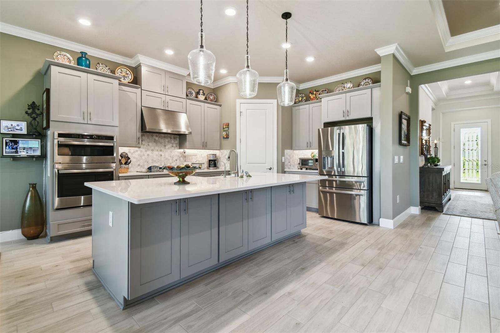 Image 18 of 62 For 3704 Via Monte Napoleone Drive