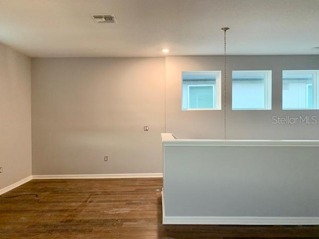 Image 10 of 25 For 11049 Bagley Alley